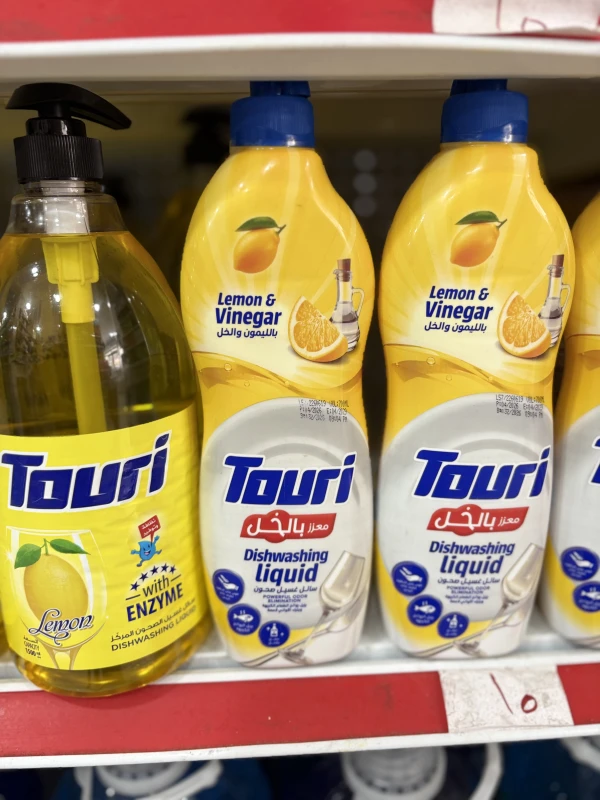 سائل جلي Touri معزز بالخل