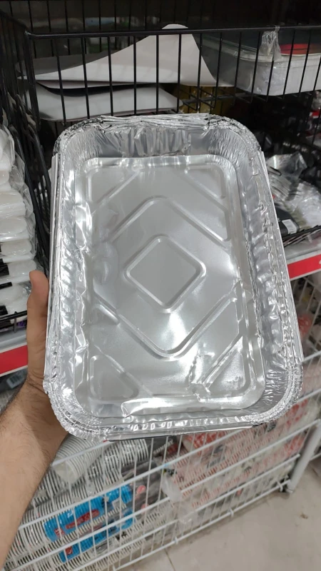 صحن قصدير صغير